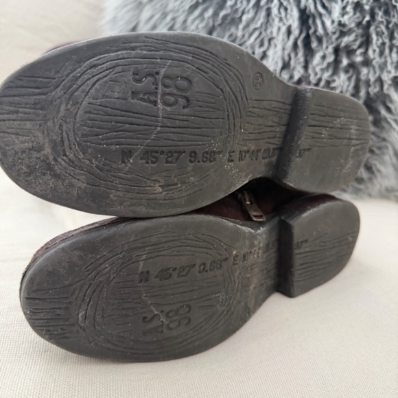 AS98 eggplant lace-back SUEDE boots! - Picture 6 of 6